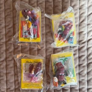Vintage Hardee’s California Raisins Figurines